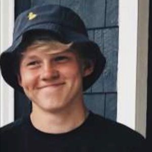 Meet your Posher, Blake